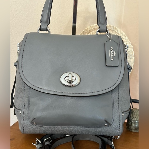black and blue north face backpack The Connector Backpack. NF0A3KX8 Monster Blue/ TNF / OSFA Color:MG Sunshine Western Clown Backpack Fjallraven Vardag 25 removable waist belt canvas hiking backpack